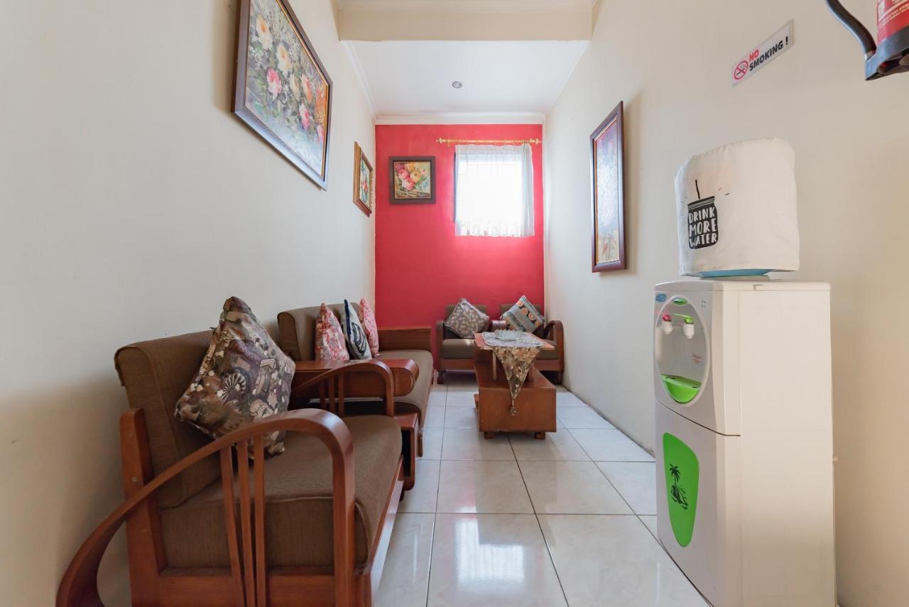 Reddoorz Syariah At Sudirman Street Garut Hotel Exterior foto